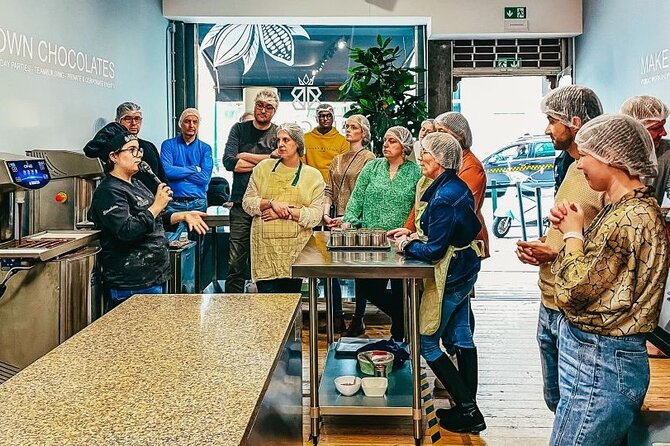 1.5h Belgian Chocolate Workshop in Brussels (bean to bar) - From cacao pod to Belgian chocolate