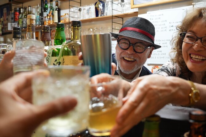 [1 Group Only] Osaka Street Food Tour for Family - More than dinner: games, karaoke, and local detours