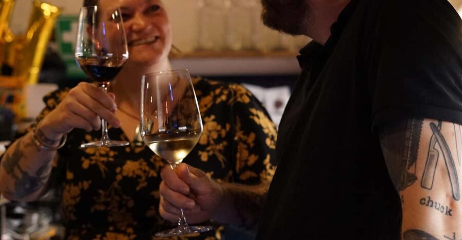 8-Tier Hungarian Wine Tasting in a Cozy Downtown Wine Bar - Practical booking advice for a better evening