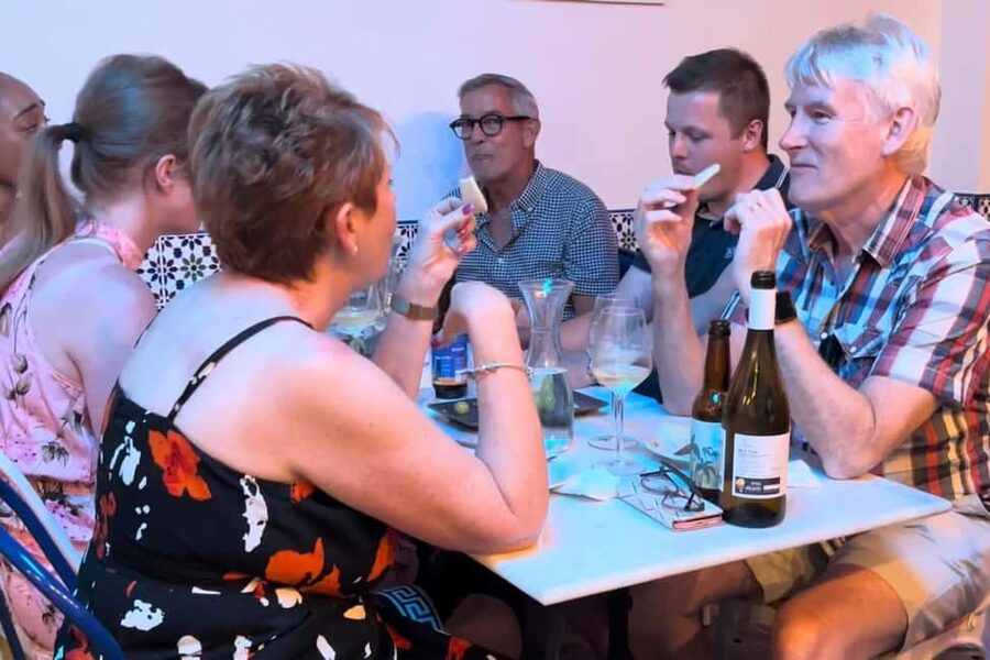 Alicante Best Wine Tasting & Tapas Club - Who may want a different experience
