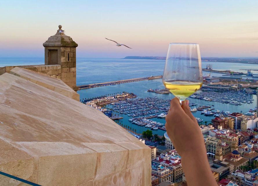 Alicante: Santa Bárbara Castle Wine Tasting & Tapas - Wine tasting above Alicante’s old city