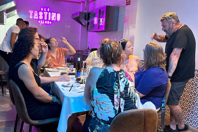 Alicante Wine Tasting and Tapas Club - Paco, Carlos, and the tone of the evening