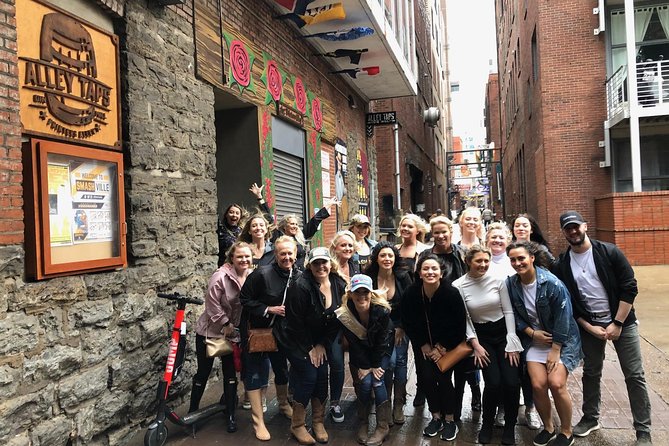 All-Inclusive Pub Crawl with Moonshine, Cocktails, and Craft Beer - Practical details that affect the night