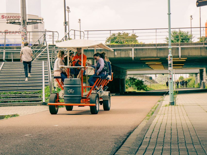 Amsterdam: Dutch Beer Bike Blast Tour with Onboard Bar - The 10-minute stop at Coffeeshop Sloterdijk