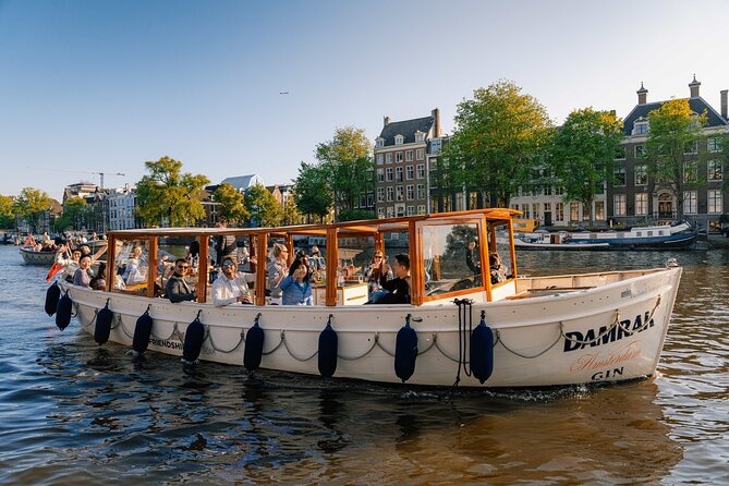 Amsterdam: Luxury Boat Cruise Unlimited Cocktails, Beers & Wines - The open bar and what you can actually order