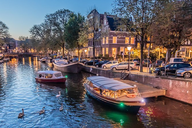 Amsterdam Small-Group Evening Canal Cruise Including Wine, Craft Beer, Cheese - Who should take this evening cruise?