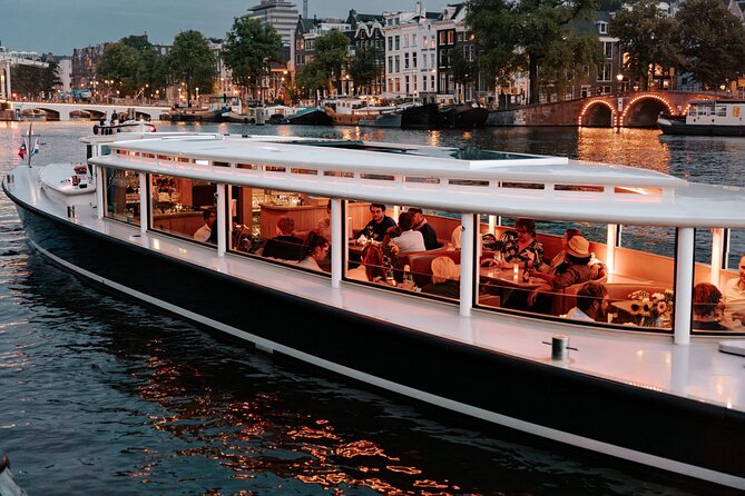 Amsterdam Small-Group Evening Canal Cruise Including Wine, Craft Beer, Cheese - The route through the Jordaan and Prinseneiland