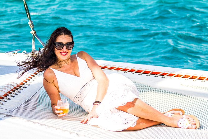 Aruba Happy Hour Sunset Sail with Savory Bites and Cocktails - What the 40-foot trimaran feels like