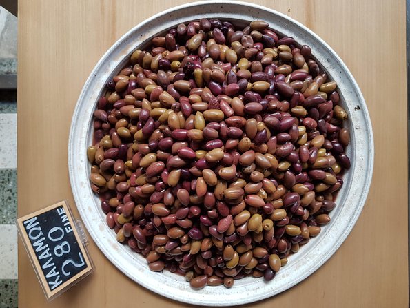 Athens: The Classic Food Tasting Tour - Greek yogurt and pies around Omonia