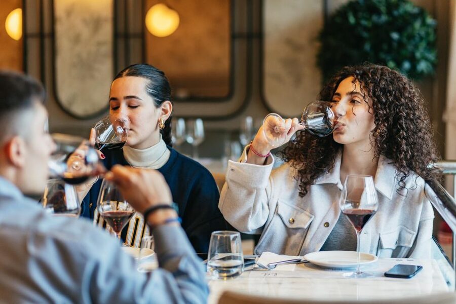 Athens: Wine Tasting with a Sommelier under the Acropolis - What happens during the 90-minute tasting