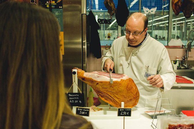 Authentic Food and Wine Tour in Porto by Food Lover Tour - Beginning with a traditional Porto breakfast