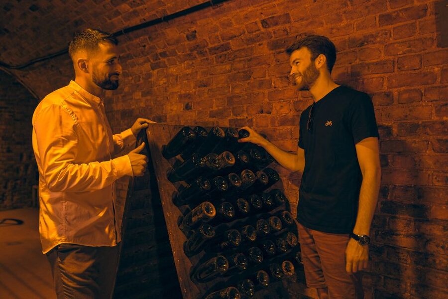Aÿ-Champagne: Champagne House Tour and Tasting Class - The guides shape the experience