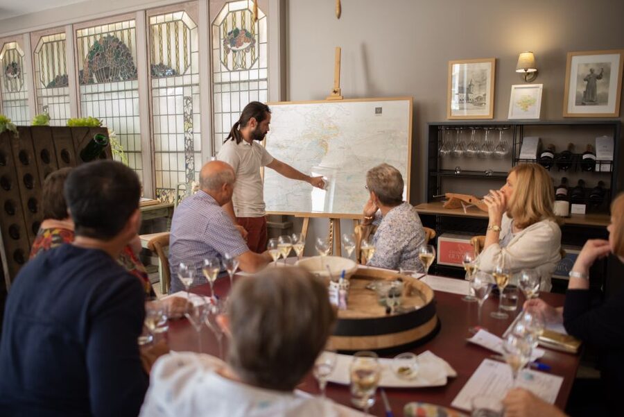 Aÿ-Champagne: Champagne House Tour and Tasting Class - Getting to Mareuil-sur-Aÿ