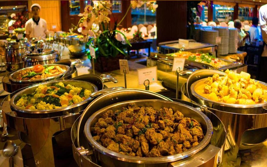 Bangkok: Luxury White Sunset or Dinner Cruise with Beer - Seating and the best place for views