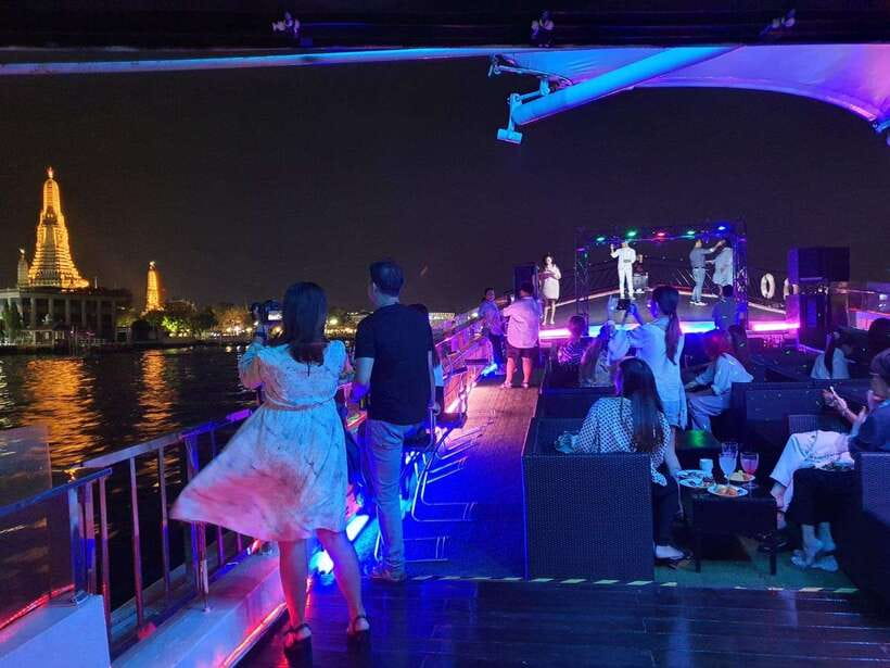 Bangkok: Yodsiam Sightseeing Cruise Snacks & Unlimited Beer - Value at $25 per person