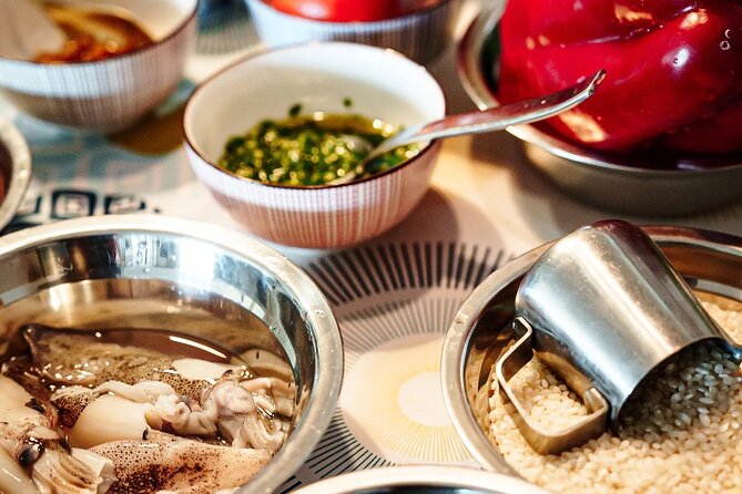 Barcelona Authentic Paella and Sangria Cooking Class - Practical advice for a smoother evening