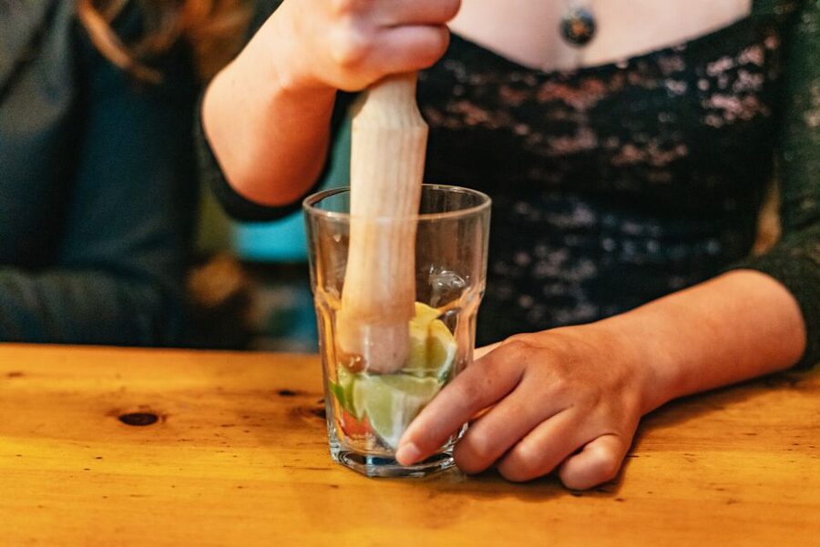 Barcelona: Cocktail Master Class by Mixologist with Tapas - Who should book this cocktail class?