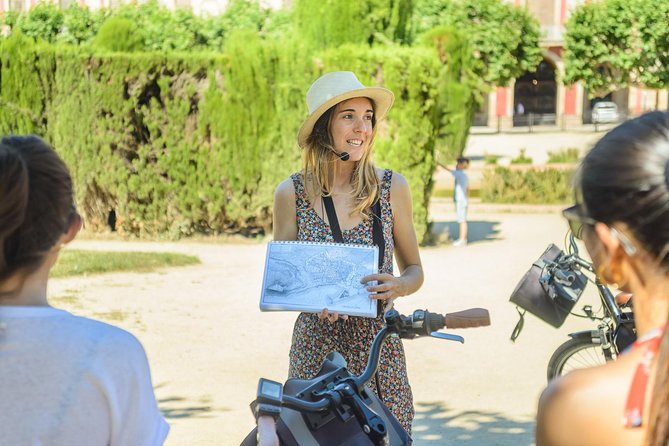 Barcelona E-Bike Small Group Tour with Tapas & Wine Tasting - What you actually eat and drink