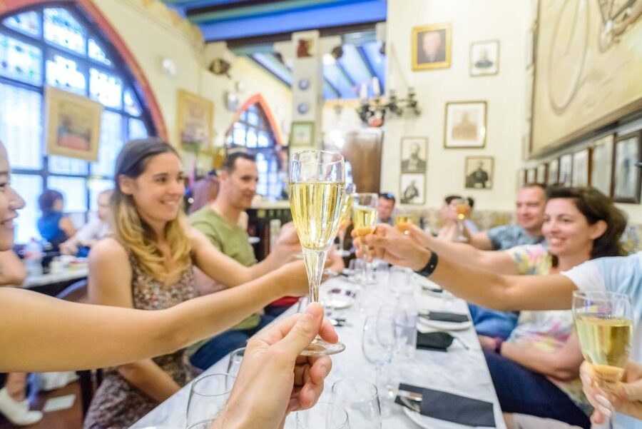 Barcelona eBike Tour with Wine and Tapas Experience - A second look at Barcelona’s Old City