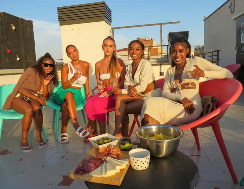 Barcelona: Fun & Unpretentious Rooftop Wine Tasting - Should you book this Barcelona wine tasting?