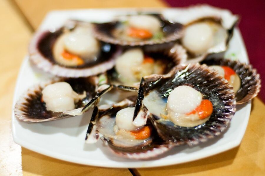 Barcelona Gourmet Food & Wine Tour with Local Expert - Timing, walking, and accessibility