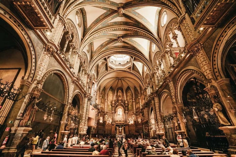 Barcelona: Montserrat, Cogwheel, Black Madonna & Winery Tour - From Barcelona to Montserrat by coach and cogwheel train