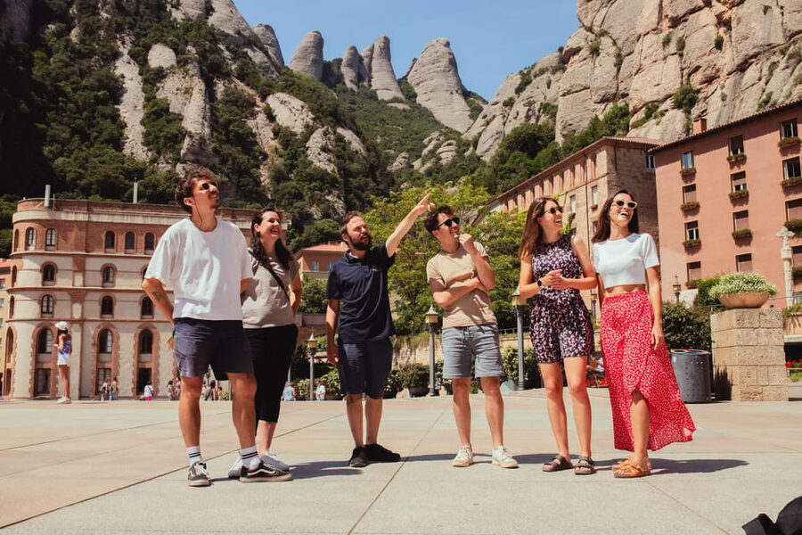 Barcelona: Montserrat with Winery, Lunch, and Train Options - The ride from Barcelona to the mountain