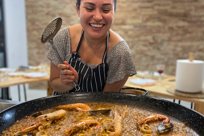 Barcelona Paella Cooking Class & Boqueria & Hofmann-Trained Chefs - Why the Small Group Matters