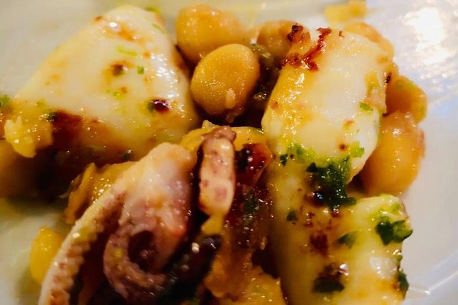 Barcelona Poble Sec Tapas & Wine Tour - The walk between stops: terrace life and local rhythm