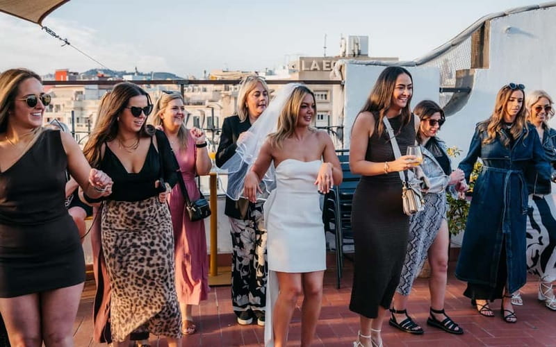 Barcelona: Rooftop Salsa Class with Bottomless Sangria - What the Barcelona rooftop salsa evening is really like