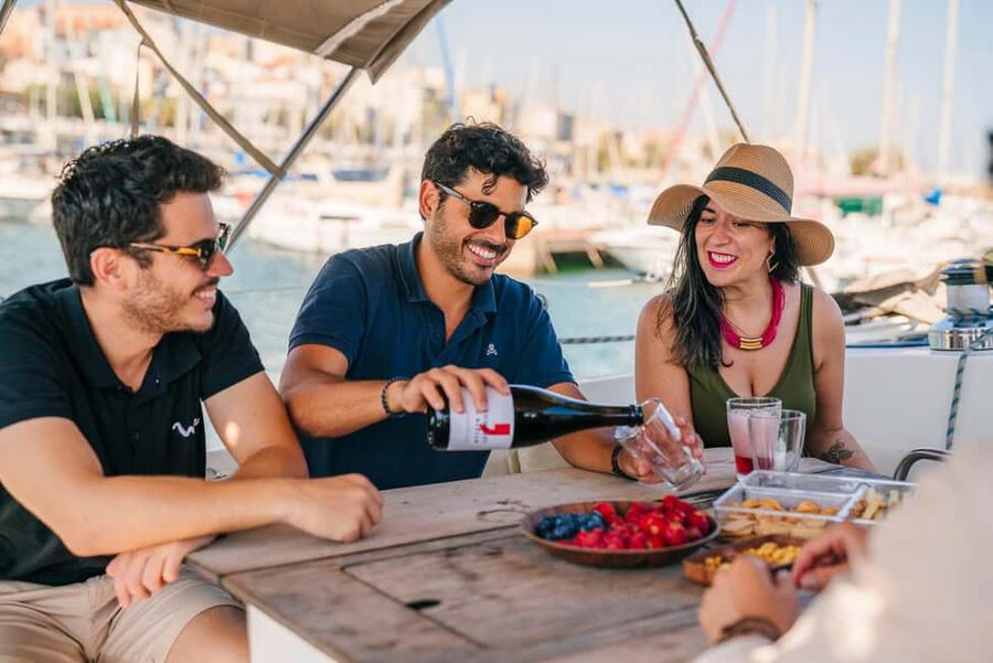 Barcelona: Sailing Cruise & Vineyard Tour with Wine Tasting - Key points to know before booking