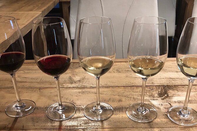 Barcelona: Wine Tasting and 5 Course Tapas Pairing Dinner - Five courses, from Iberian cuts to dessert