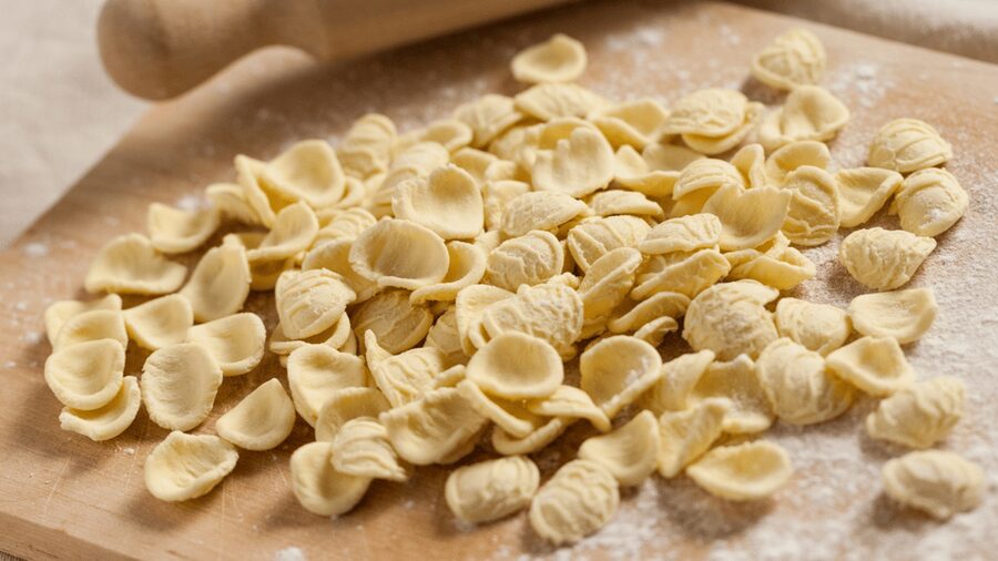 Bari: Street Food Walking Tour with Wine Tasting - Key points to know before booking