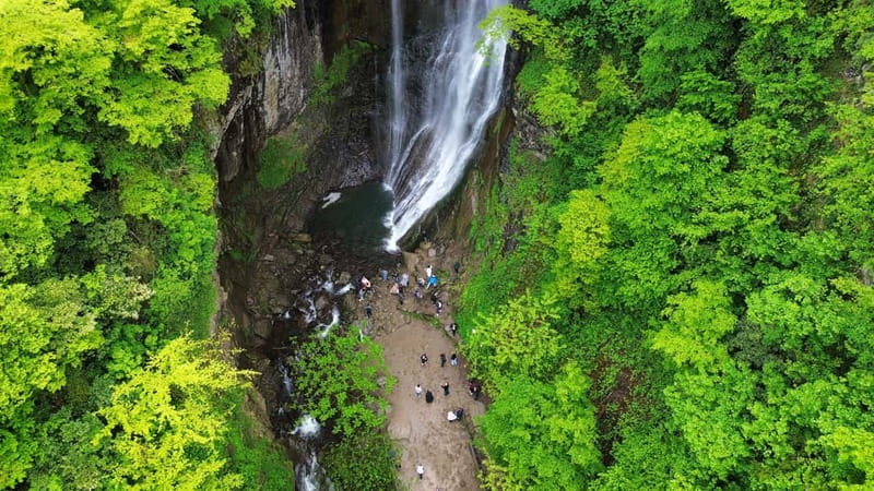 Batumi: Wine & Dine Tour To Waterfalls - Mountainous Adjara - Who should choose this Batumi excursion?