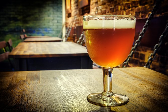 Belgian Beer Tasting in Brussels - Walking to the Trappist tasting