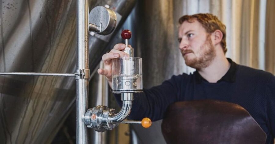 Berlin: BRLO BRWHOUSE Tour and Craft Beer Tasting - A shipping-container brewery in the heart of Berlin