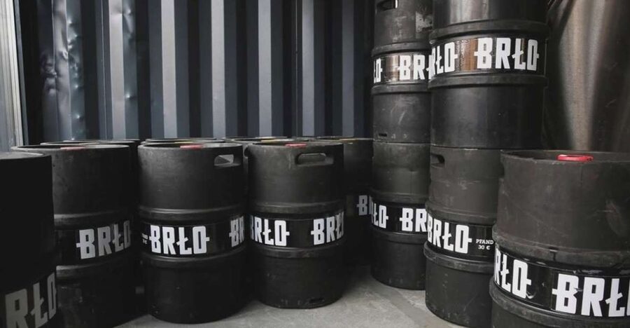 Berlin: BRLO BRWHOUSE Tour and Craft Beer Tasting - The five-beer flight and its small pairings