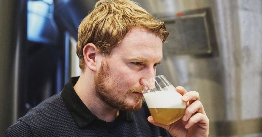 Berlin: BRLO BRWHOUSE Tour and Craft Beer Tasting - The first 45 minutes: beer, ingredients, and brewing