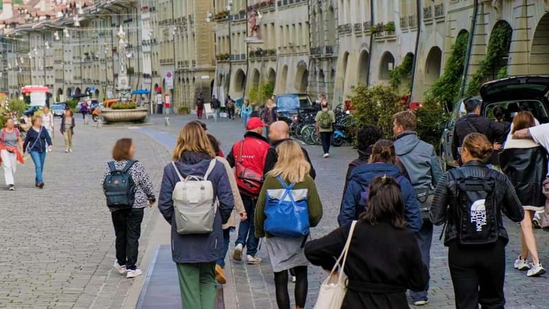 Bern: Chocolate Tasting Tour - Münsterplatz and the Story of Swiss Chocolate