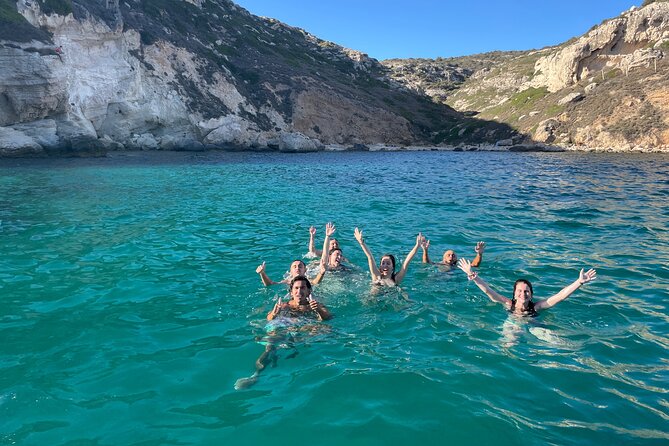 Boat Tour at Devil's Saddle: 4 Swim Stops, Snorkeling & Prosecco - Why this is a strong way to see Cagliari from the water