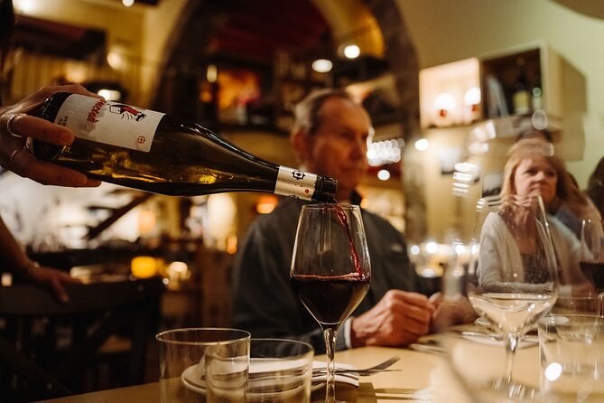 Bohemian Barcelona Neighborhood Evening Tapas & Wine Tour - The five-wine format is the real focus