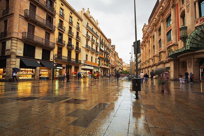 Bohemian Barcelona Neighborhood Evening Tapas & Wine Tour - How much value do you get for $126.28?