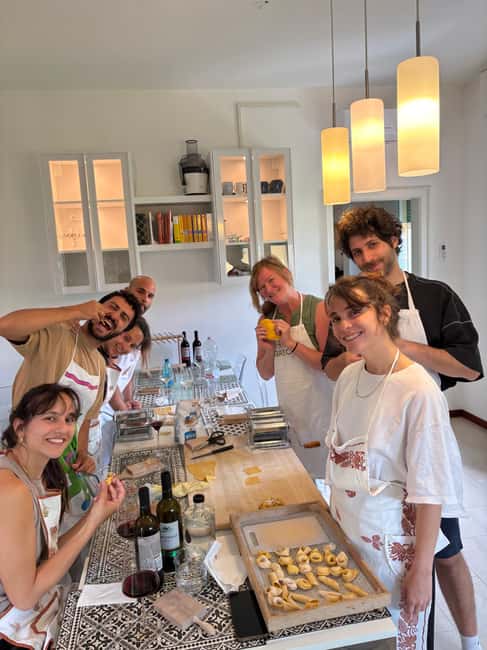 Bologna: 3 Pastas, Tiramisu and Unlimited Wine Tasting - Key points to know before booking