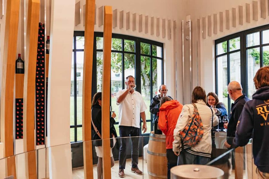 Bordeaux: St. Emilion Day Trip with Wine Tasting and Lunch - What $187 gets you