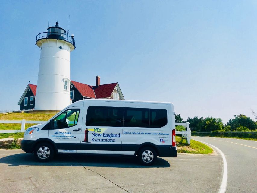 Boston: Martha's Vineyard Day Trip with Optional Island Tour - Edgartown: pretty streets, shops, and limited time