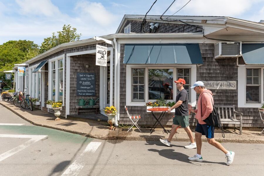 Boston: Martha's Vineyard Day Trip with Optional Island Tour - Choosing free time instead of the island tour