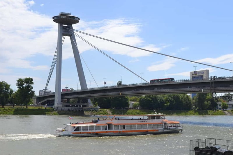 Bratislava: Panorama Cruise with Unlimited Prosecco - Key points to know before you book
