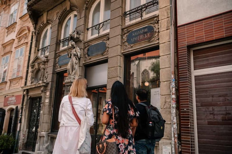 Bratislava: Private Walking Tour with Optional Beer Tasting - Key points to know before booking