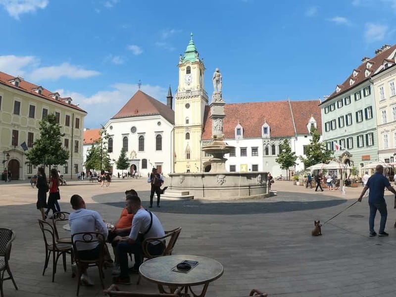 Bratislava: Private Walking Tour with Optional Beer Tasting - Roland Fountain and the coronation stories