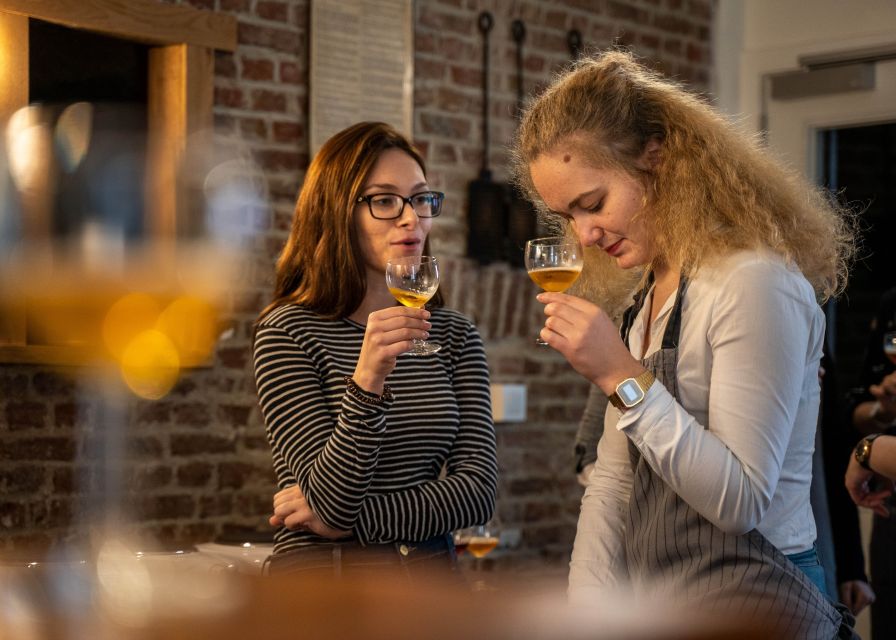 Bruges: Belgian Waffle-Making Workshop with Beer Tasting - What the $55 price really buys